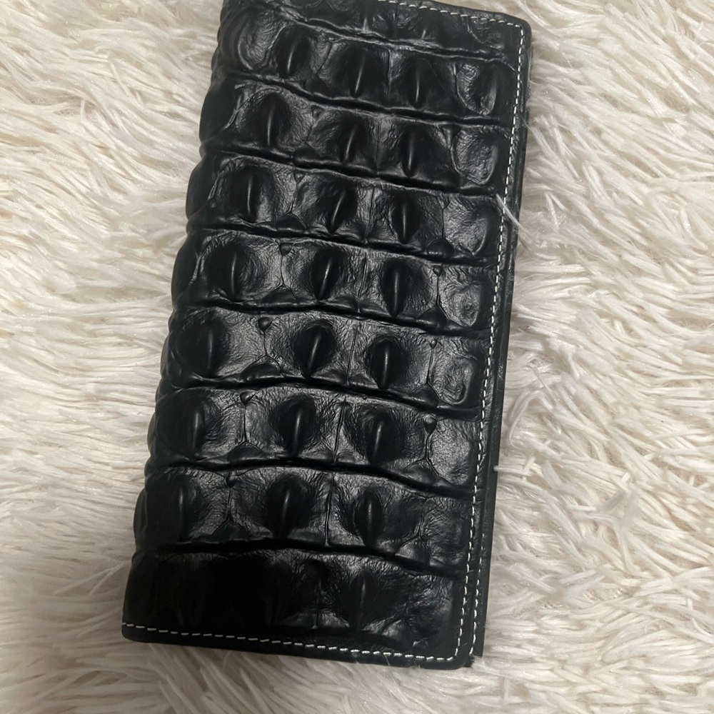 Montana West Black Wallet Holder with Textured Genuine Leather Design NWT - Picture 2 of 7